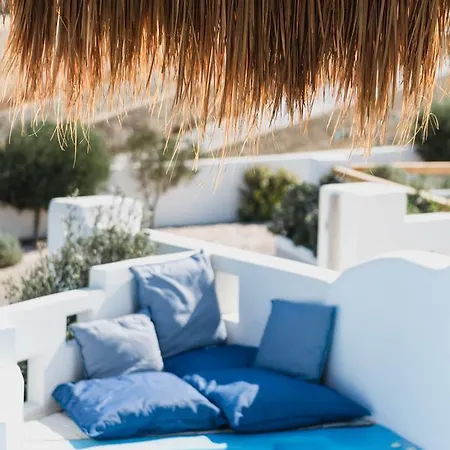 Villa Thea Collection